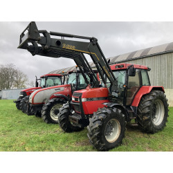 Case IH 5140 avec chargeur