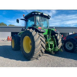 John Deere 8270R